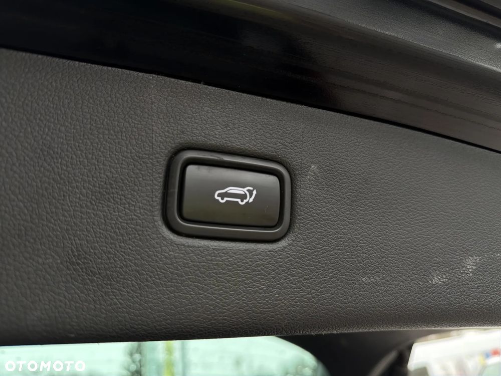Hyundai Tucson 1.6 T-GDi Premium 4WD DCT - 24