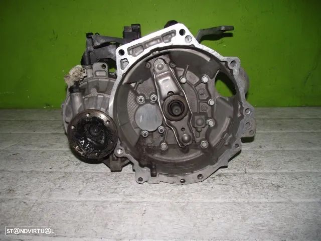 Caixa de Velocidades Volkswagen Polo 1.6 Tdi - 02R301103F -2009 / 2014