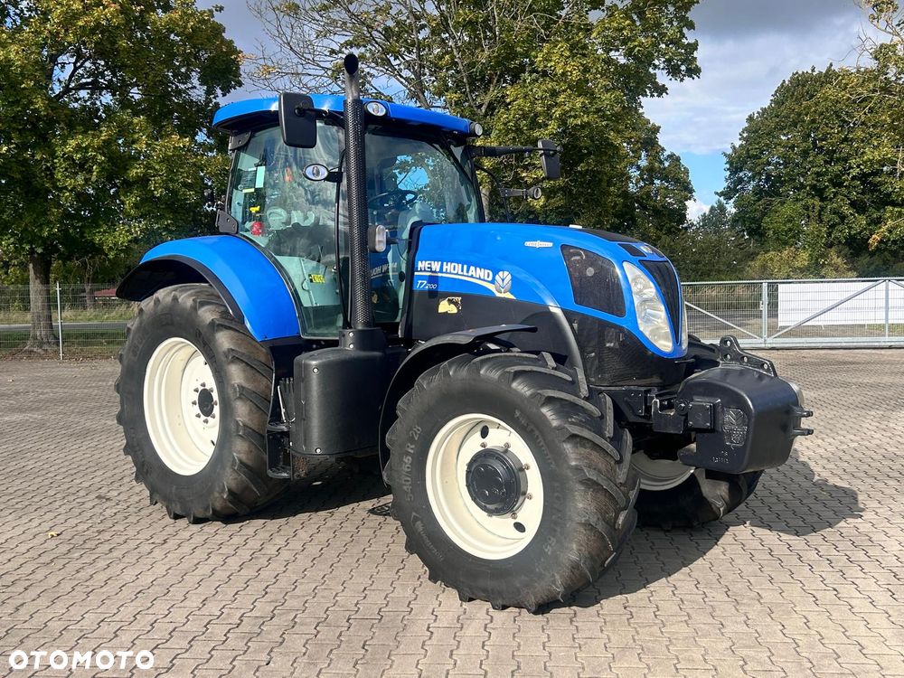 New Holland T7.200 - 8
