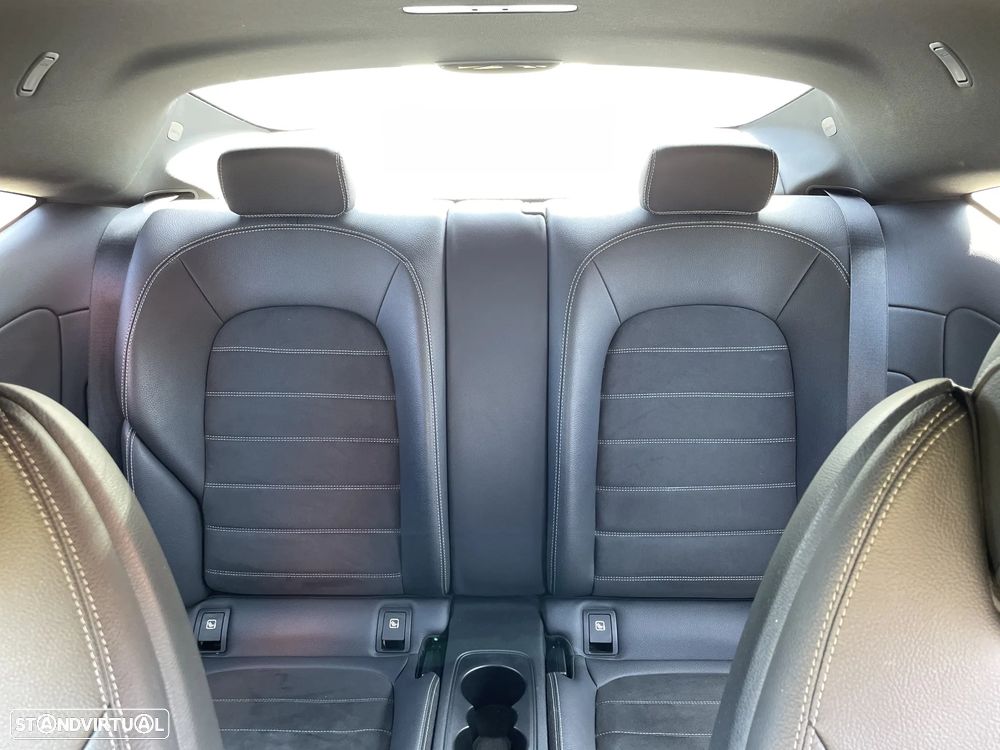 Mercedes-Benz C 250 d 4Matic 9G-TRONIC AMG Line - 32