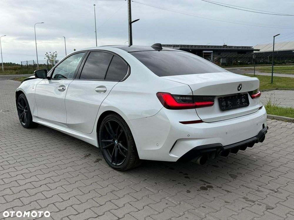 BMW Seria 3 330d M Sport sport - 3
