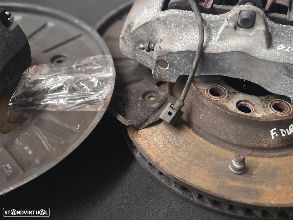 Conjunto Travões Frente ORIGINAL Brembo Audi Q7 4L 2006+ (Pinças + Discos + Proteções + Parafusos) - 6