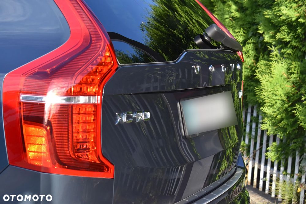 Volvo XC 90 B5 B AWD Plus Bright - 10