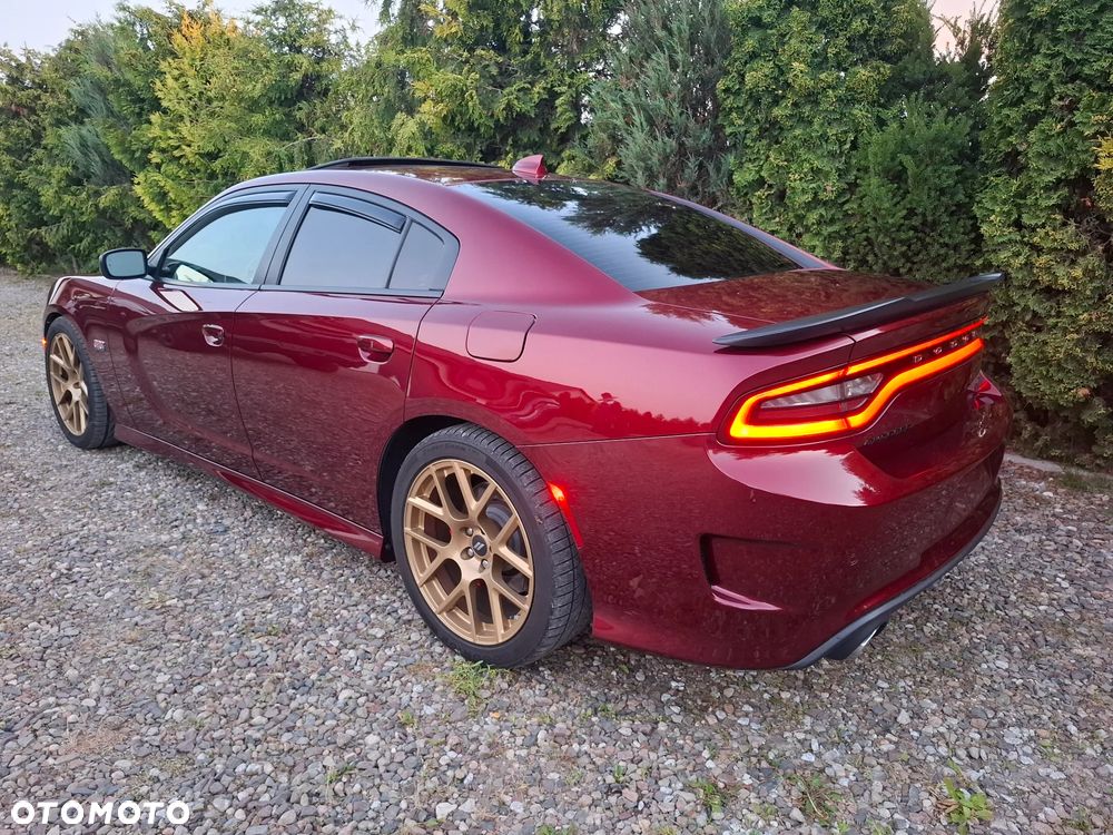 Dodge Charger - 4