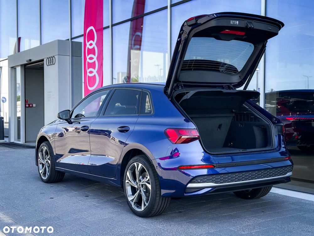 Audi A3 Sportback - 11