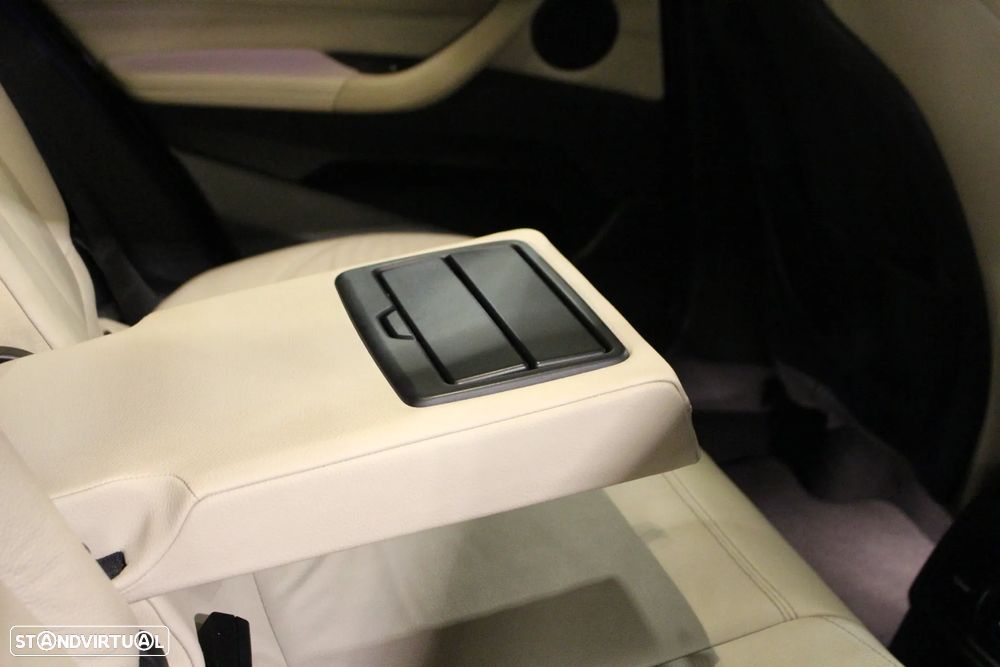 BMW X1 25 e xDrive Line Sport - 20