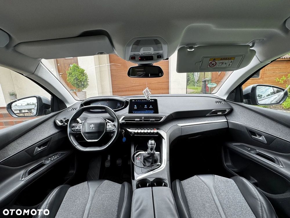 Peugeot 5008 1.6 BlueHDI Allure S&S - 5