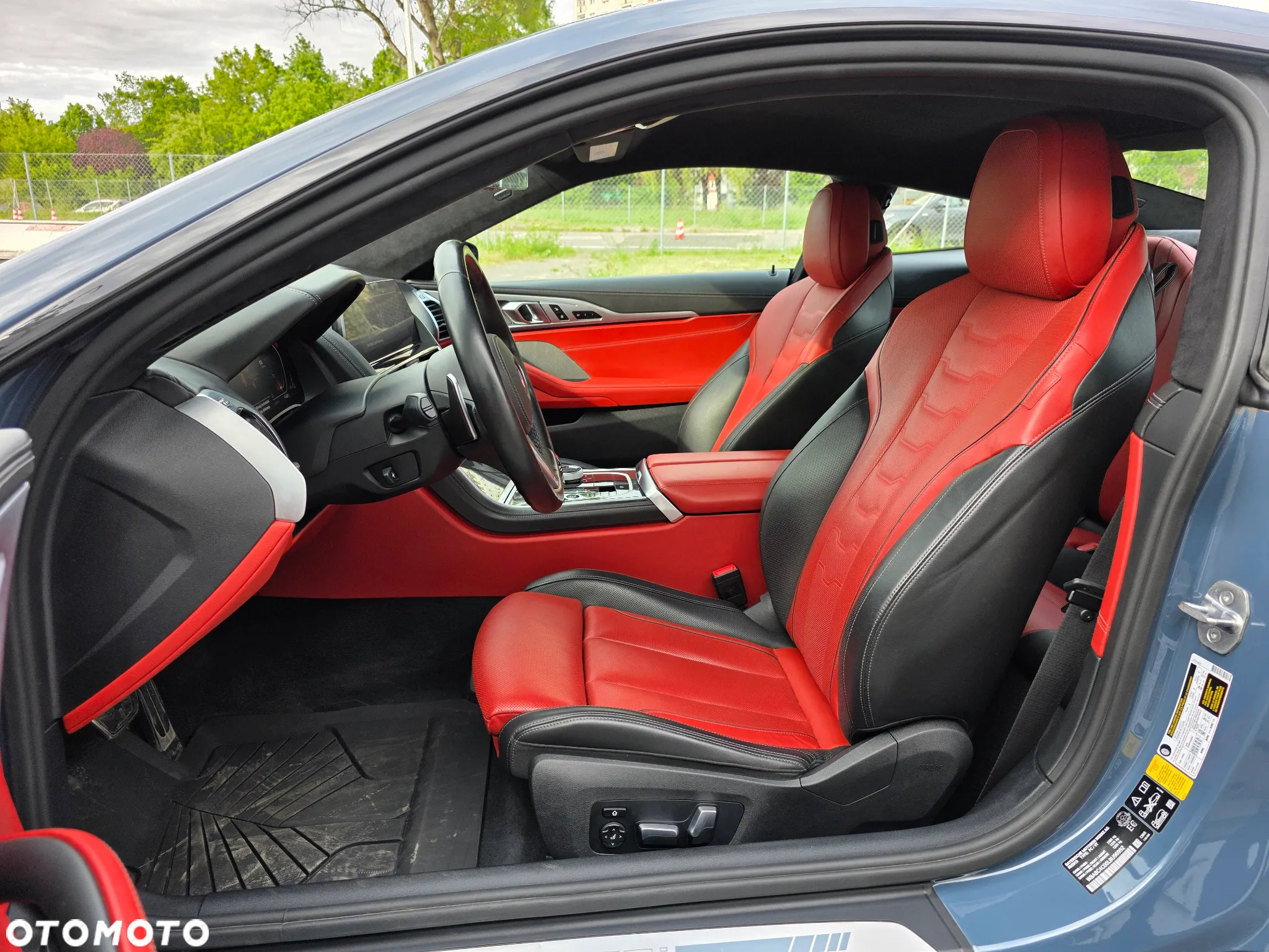 BMW Seria 8 - 12