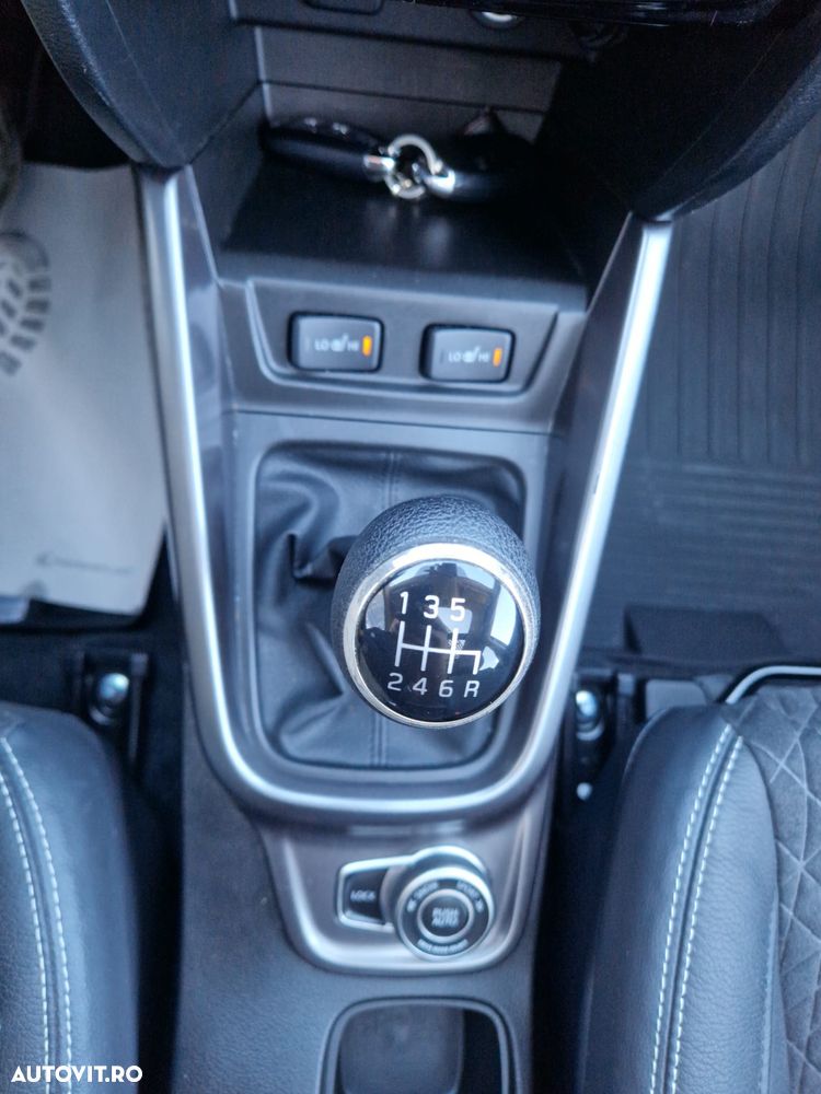 Suzuki Vitara ver-1-4-boosterjet-mhev-luxus - 21