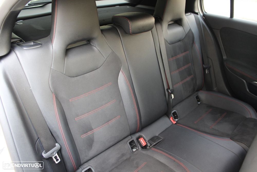 Mercedes-Benz A 180 d AMG Line Aut. - 21