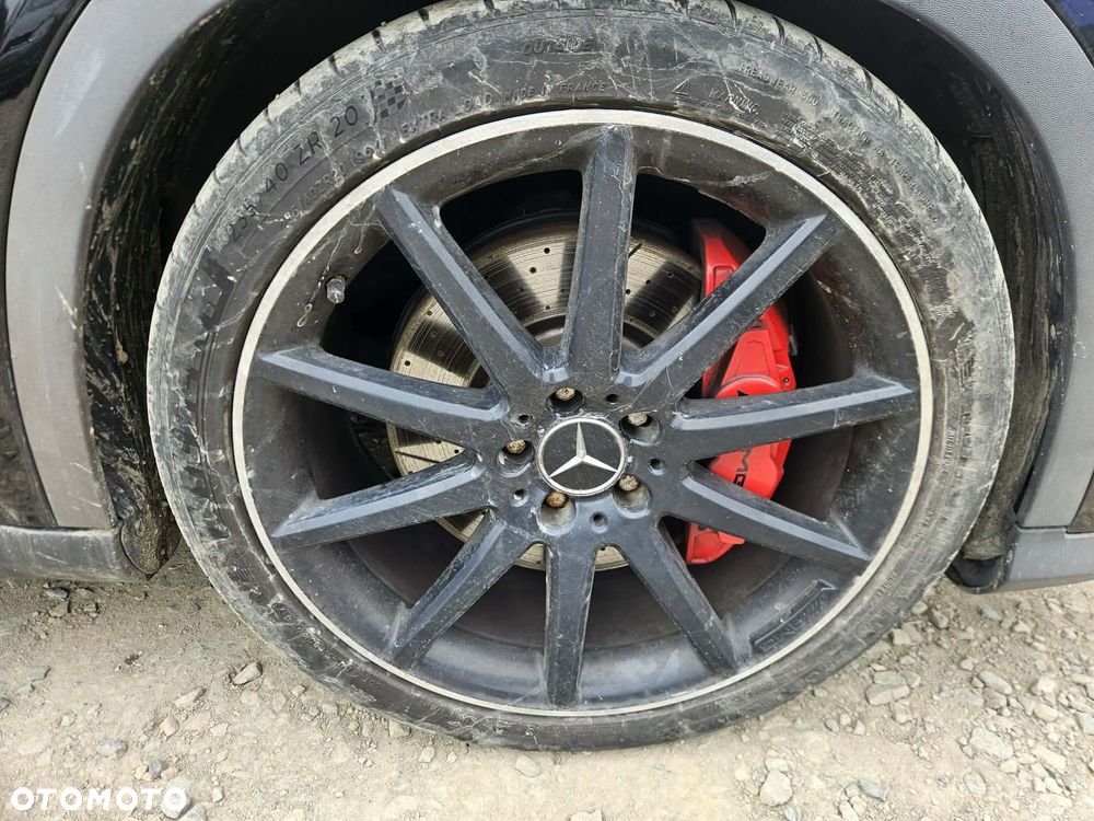 Mercedes-Benz GLA 45 AMG 4-Matic - 16