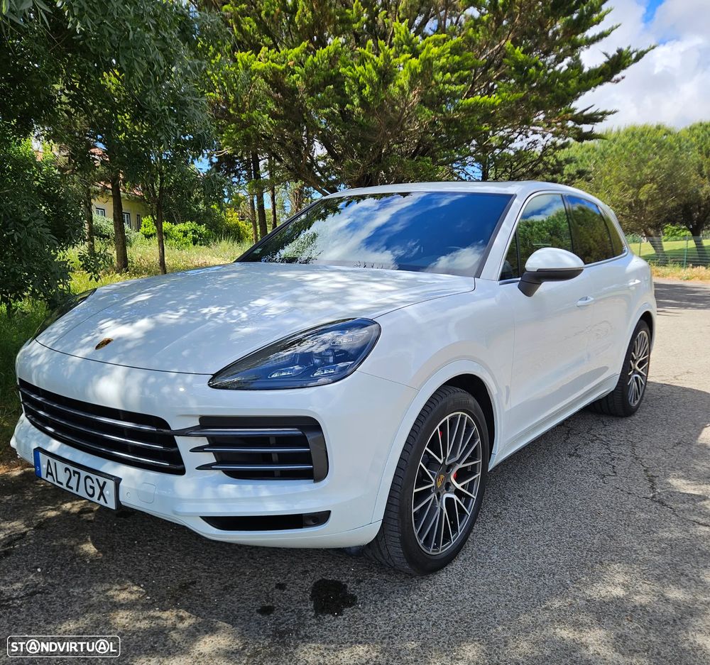 Porsche Cayenne S - 1
