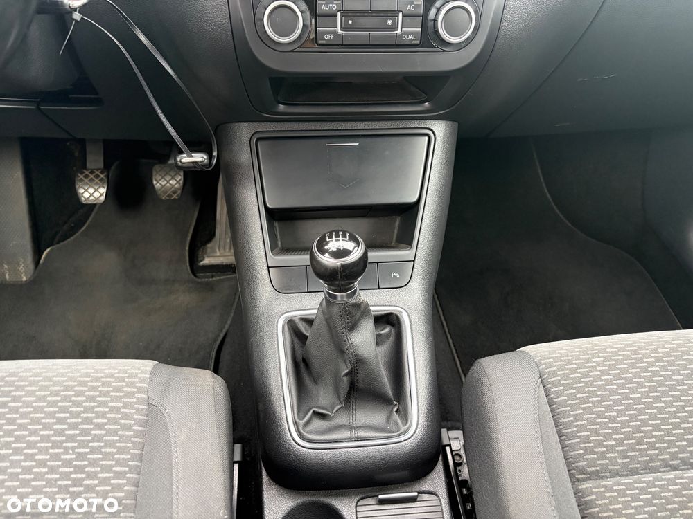 Volkswagen Golf Plus 1.6 Team - 12
