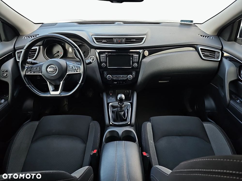 Nissan Qashqai 1.3 DIG-T N-Connecta EU6d - 21