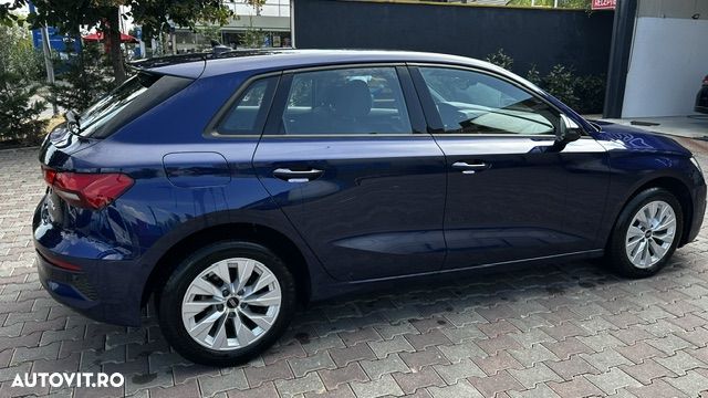 Audi A3 Sportback - 3