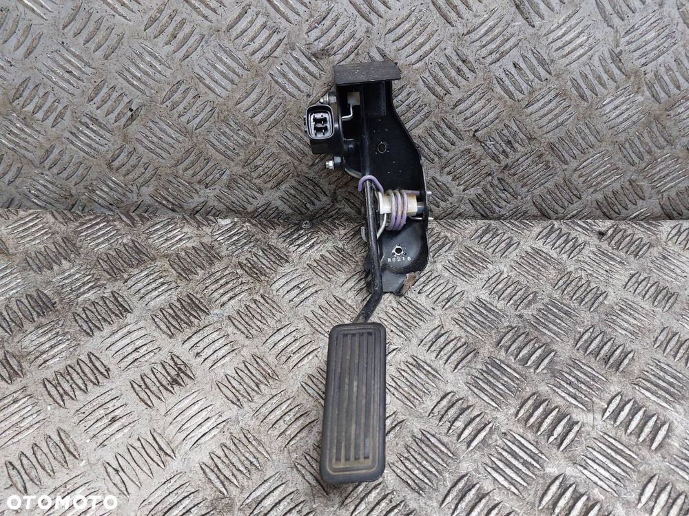 PEDAŁ GAZU POTENCJOMETR TOYOTA AVENSIS T25 89281-52021 - 1