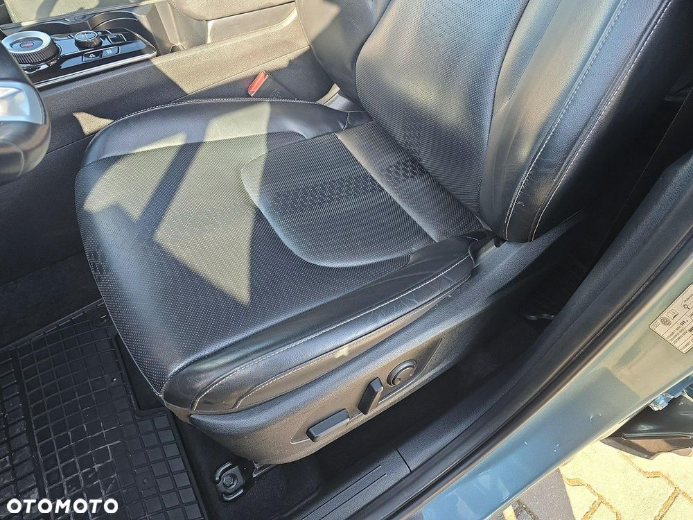 Kia Sportage 1.6 T-GDI HEV Business Line 4WD - 12