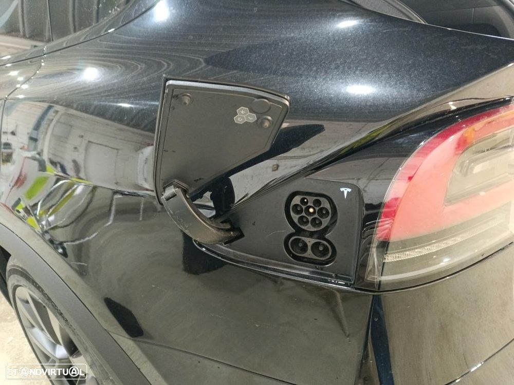 Tesla Model X Long Range AWD - 10