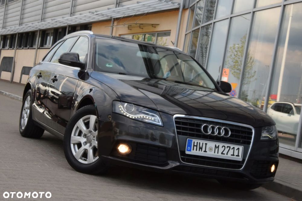 Audi A4 Avant - 13
