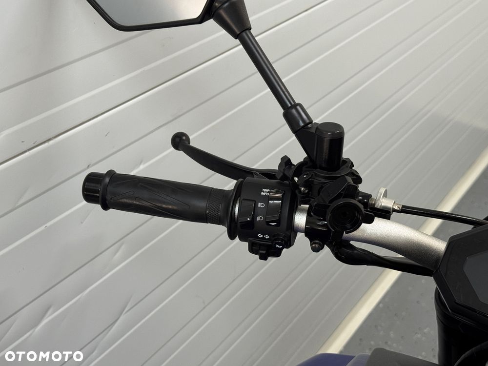 Yamaha MT - 13