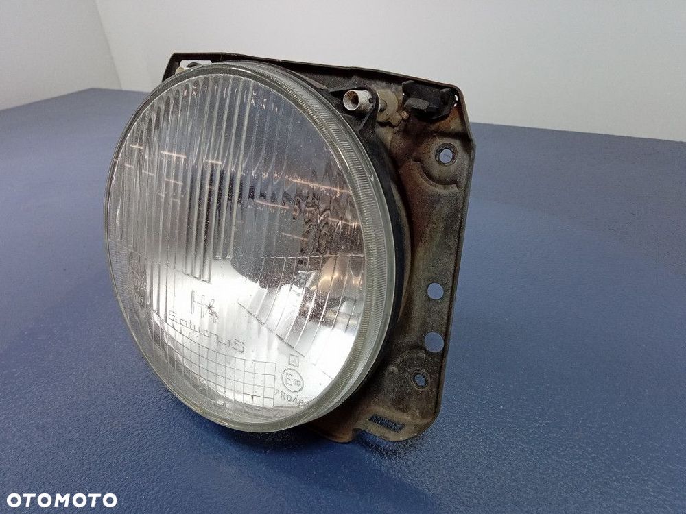 VW GOLF II REFLEKTOR LAMPA PRZÓD PRZEDNIA H4 EU - 3