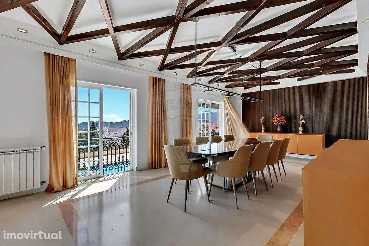 Moradia T9 para venda - Grande imagem: 2/30