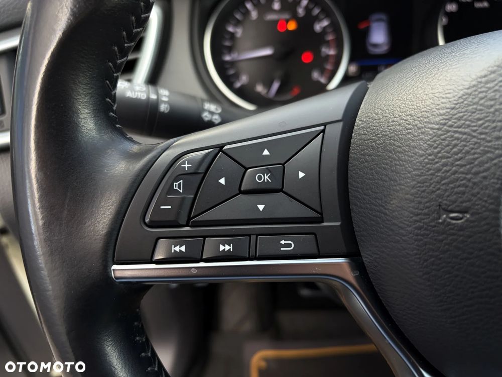 Nissan Qashqai 1.3 DIG-T Tekna+ DCT - 22