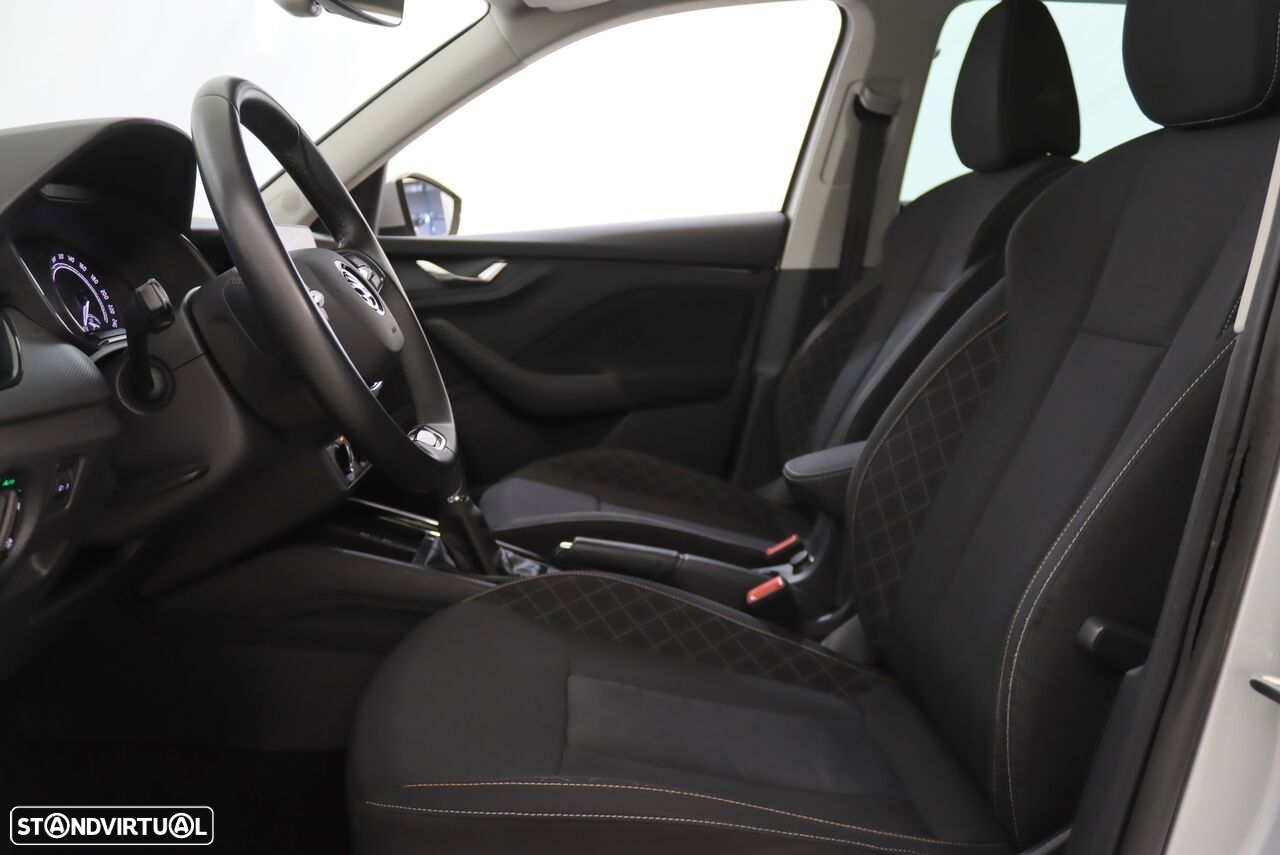 Skoda Kamiq 1.0 TSI Ambition DSG - 4