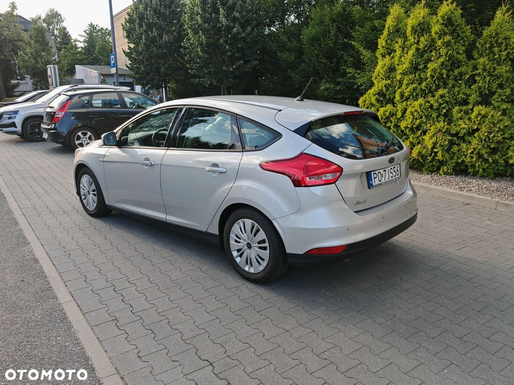 Ford Focus 1.5 TDCi Trend - 6