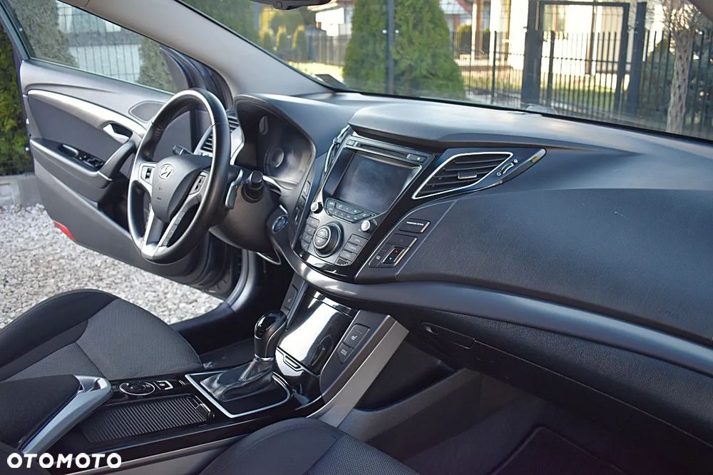 Hyundai i40 1.7 CRDi Automatik Premium - 23