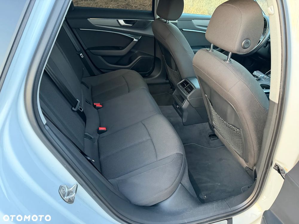 Audi A6 Avant - 14