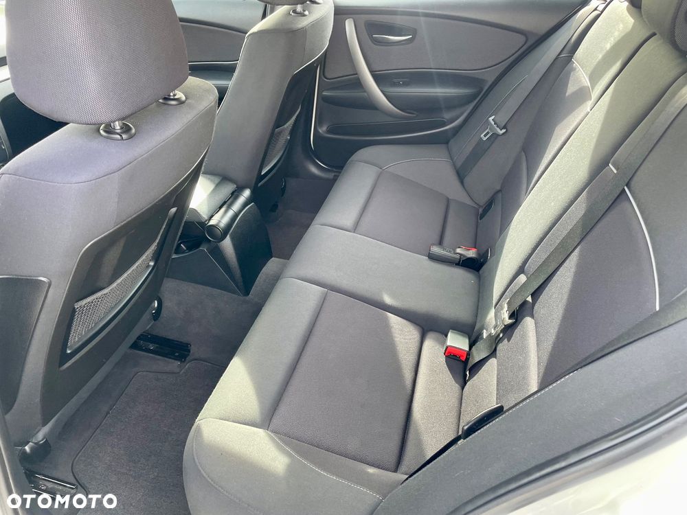 BMW Seria 1 - 31