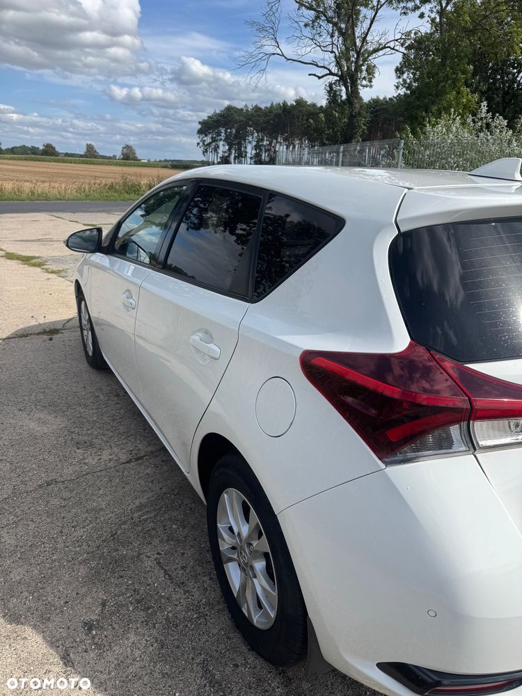 Toyota Auris 1.33 VVT-i Comfort - 6
