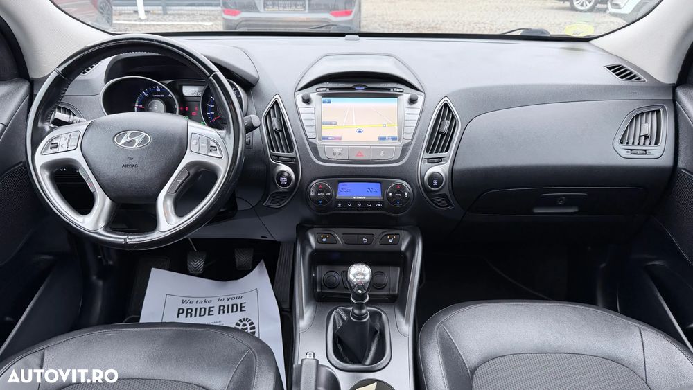 Hyundai ix35 2.0 CRDI 4WD Premium - 5
