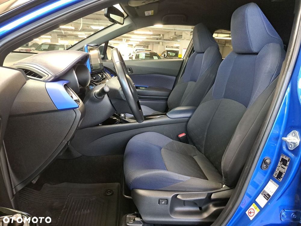 Toyota C-HR 1.8 Hybrid Dynamic - 11