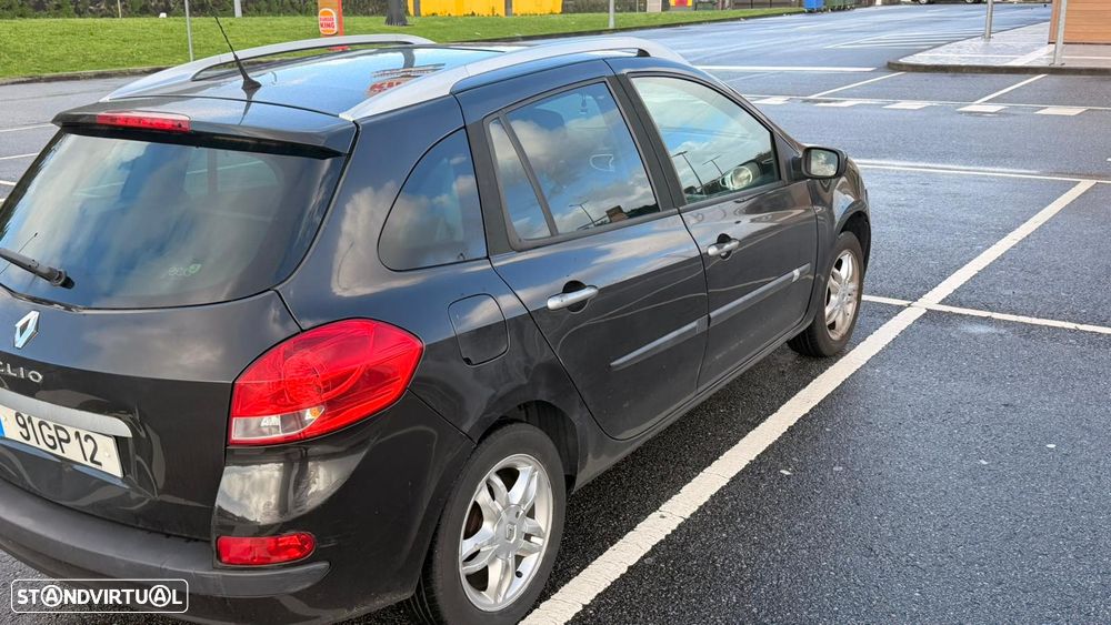 Renault Clio Sport Tourer - 13