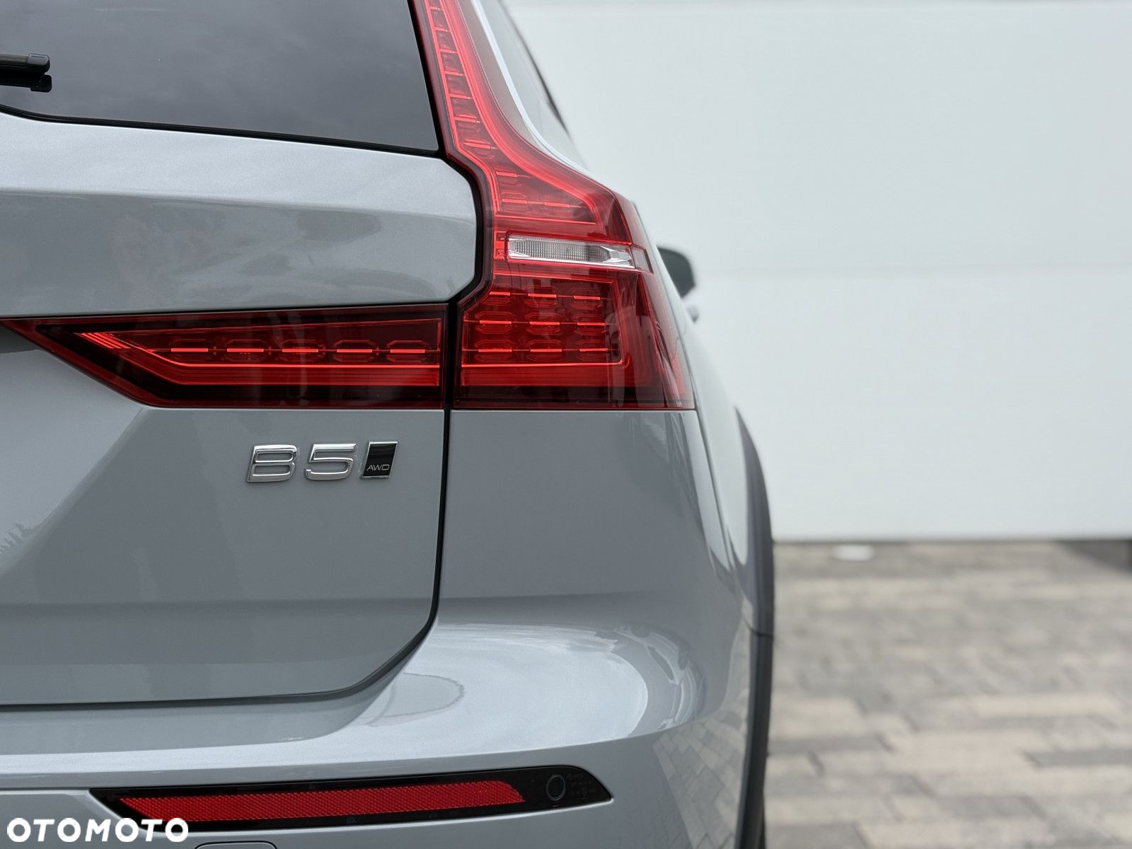 Volvo V60 Cross Country - 40
