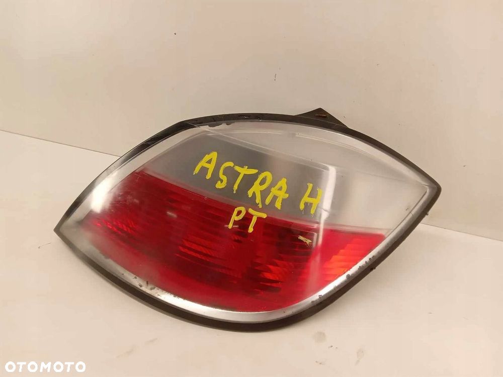 LAMPA PRAWA TYLNA TYŁ OPEL ASTRA III H 04-08 - 3