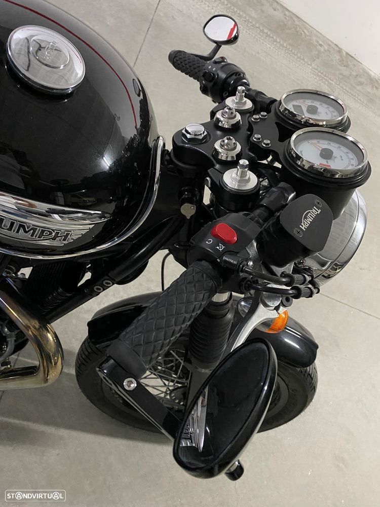 Triumph Thruxton - 2