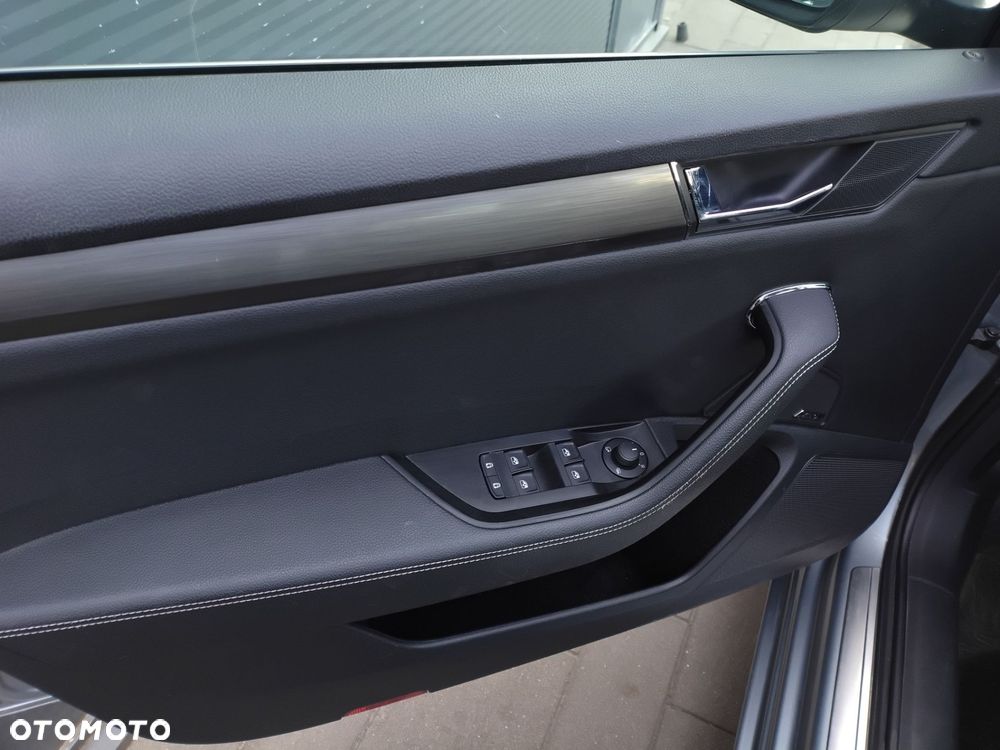 Skoda Superb 2.0 TSI Style DSG - 10