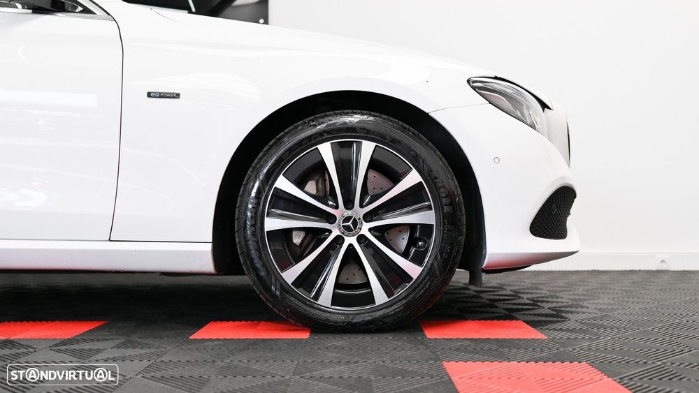 Mercedes-Benz E 300 de 4Matic T 9G-TRONIC Avantgarde - 18