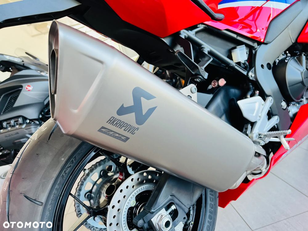 Honda CBR - 13