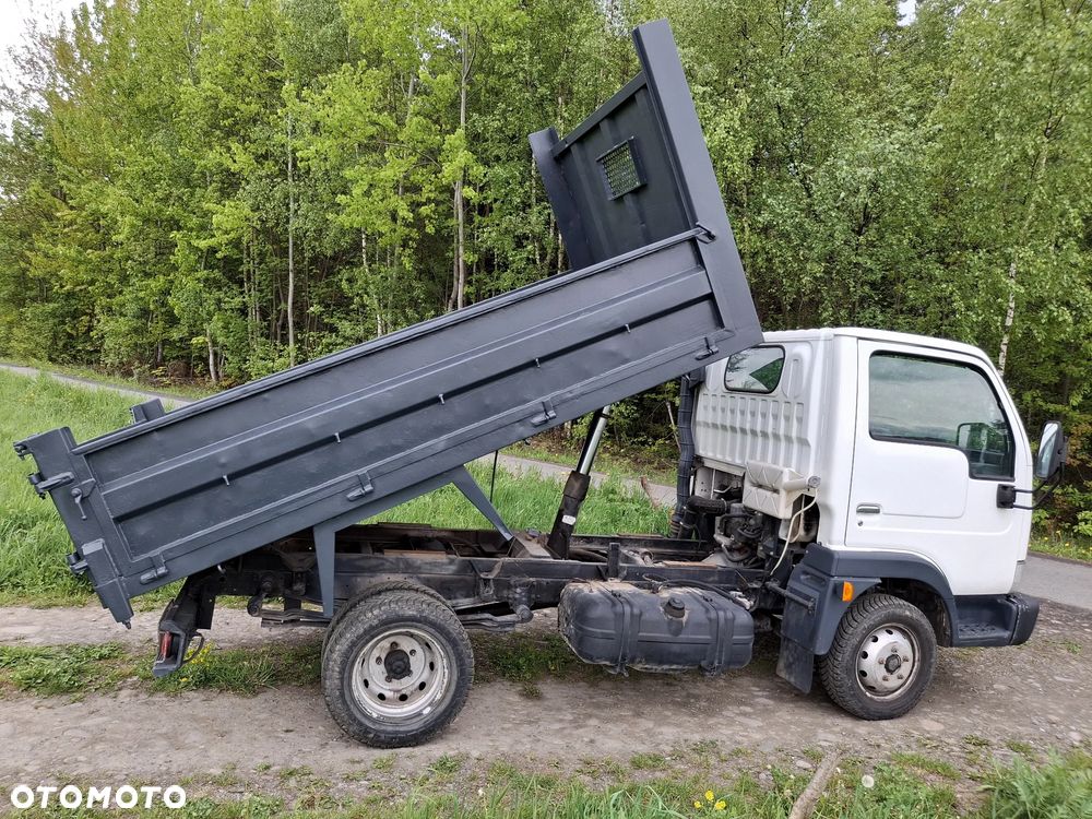 Nissan Cabstar - 13