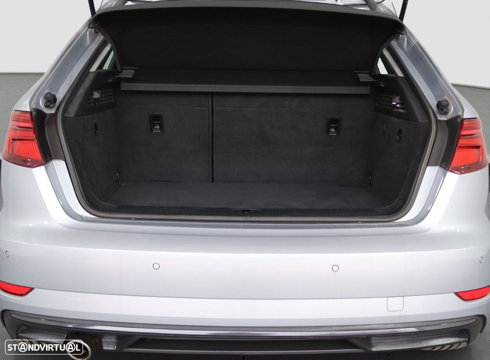 Audi A3 Sportback 1.6 TDI Sport - 17