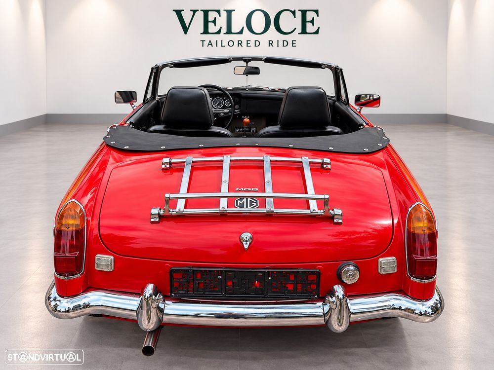 MG MGB - 10