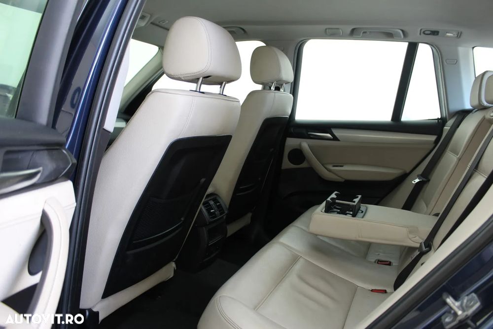 BMW X3 xDrive20d Aut. - 9