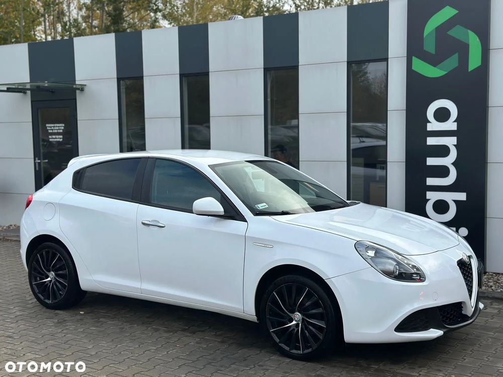 Alfa Romeo Giulietta - 1