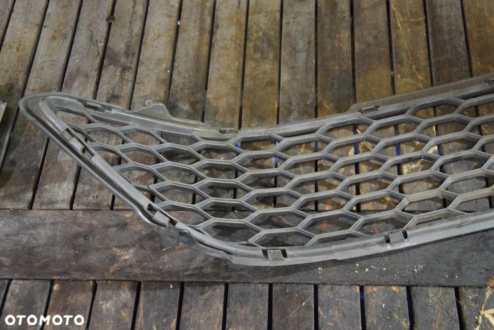 Honda Civic VIII UFO 06-11 Kratka zderzaka dolna środkowa oryginał - 5