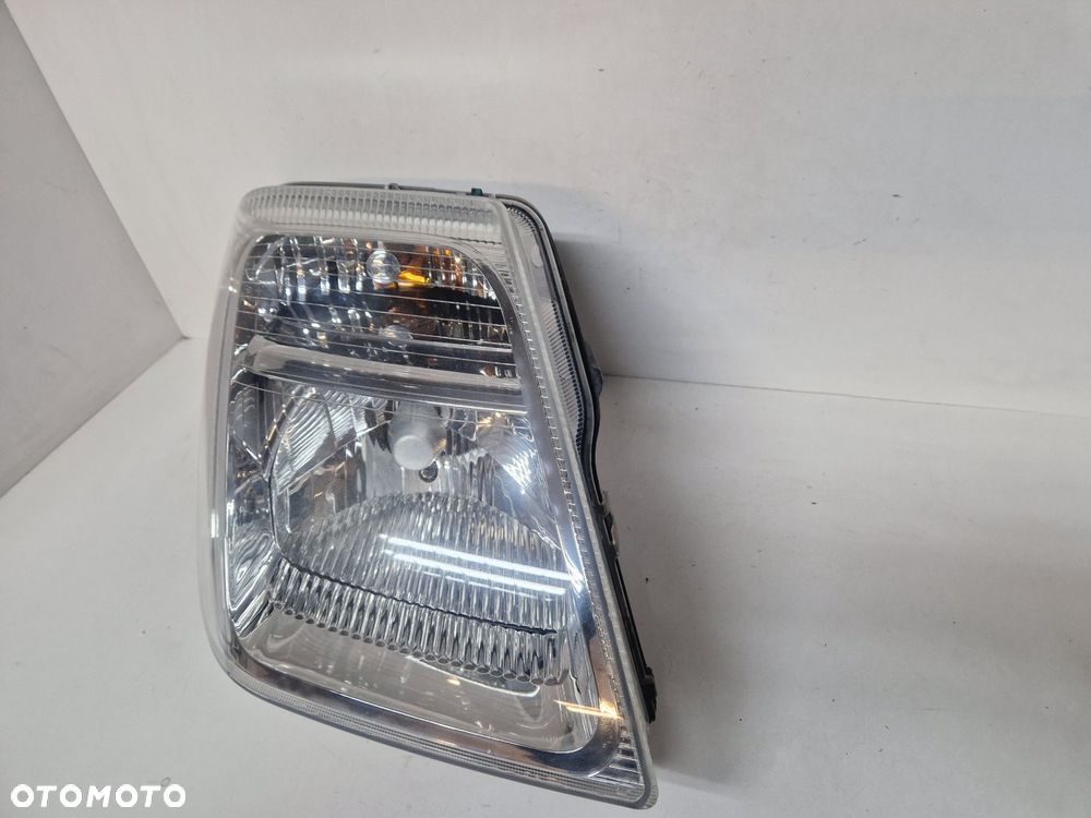 CITROEN C2 LAMPA PRAWA PRZÓD PRZEDNIA EU 9680128180 - 7