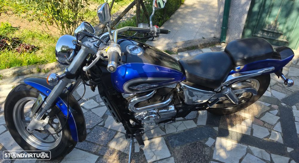 Suzuki VZ - 4